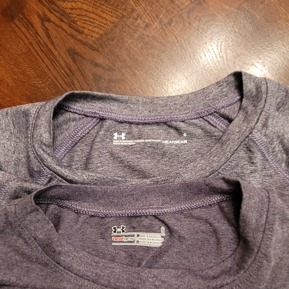 2 Under Armour Boys Heatgear T-Shirts - Picture 3 of 3